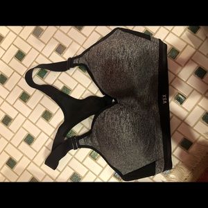 VS push up sports bra 32 D